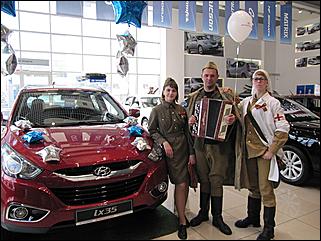 09 мая 2010 г., Барнаул   День Победы с Автоцентром АНТ- официальный дилер Hyundai и Mitsubishi