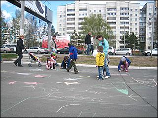 09 мая 2010 г., Барнаул   День Победы с Автоцентром АНТ- официальный дилер Hyundai и Mitsubishi
