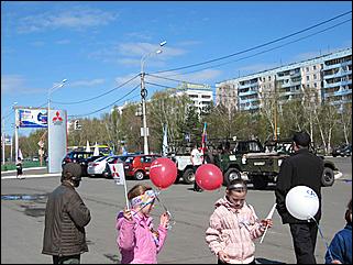 09 мая 2010 г., Барнаул   День Победы с Автоцентром АНТ- официальный дилер Hyundai и Mitsubishi