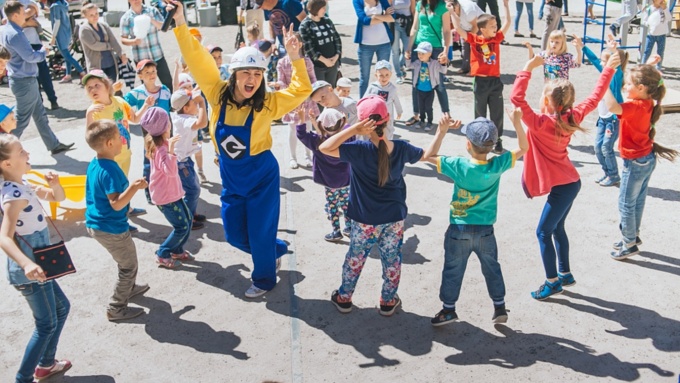 9.06.2017 Барнаул   Как в Барнауле дети построили целый микрорайон. Фоторепортаж 