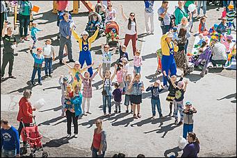 9.06.2017 Барнаул   Как в Барнауле дети построили целый микрорайон. Фоторепортаж 