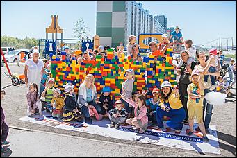 9.06.2017 Барнаул   Как в Барнауле дети построили целый микрорайон. Фоторепортаж 