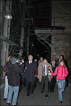 13 октября 2006 г., Барнаул   Посещение В.Колгановым завода алюминиевого литья