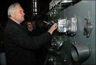 13 октября 2006 г., Барнаул   Посещение В.Колгановым завода алюминиевого литья