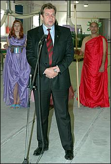 16 сентября 2006 г., Барнаул   Запуск цеха глубокой переработки дерева Ларичихинского лесхоза