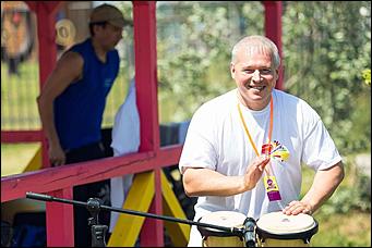 26 июнь 2017 г., Барнаул   Напитки рекой и танцы до победного: как прошел гастрономический праздник "АлтайФест". Фоторепортаж 