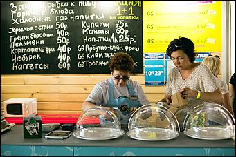 26 июнь 2017 г., Барнаул   Напитки рекой и танцы до победного: как прошел гастрономический праздник "АлтайФест". Фоторепортаж 