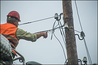 25 сентября 2019 г., Барнаул Вор остается вором. Как барнаульские энергетики отрезают от сетей должников