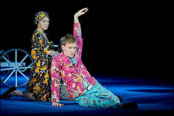 30 май 2017 г., Барнаул. Фото: Мария Трубина   "Бальзаминов. ЖенитьБЫ": показываем, как прошел прогон премьерного спектакля Молодежного театра Алтая