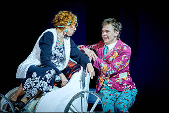 30 май 2017 г., Барнаул. Фото: Мария Трубина   "Бальзаминов. ЖенитьБЫ": показываем, как прошел прогон премьерного спектакля Молодежного театра Алтая