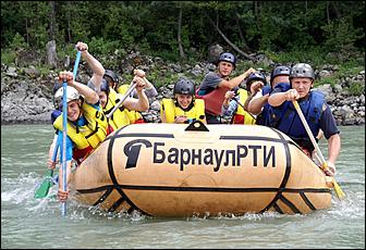 15 июля 2006 г., Барнаул   Испытания рафта "Барнаул РТИ"