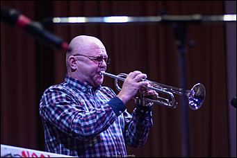 23 март 2018 г., Барнаул   Музыканты Алтайского края вспомнили хиты легендарной группы The Beatles