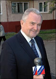 7 сентября 2006 г., Барнаул   Посещение детского отделения горбольцины №10 В.Колгановым