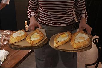 17 февраля 2016г., Барнаул   Ресторанчик кавказской кухни и кафе городского типа "Цицаки" предлагают спецпрограмму для гостей