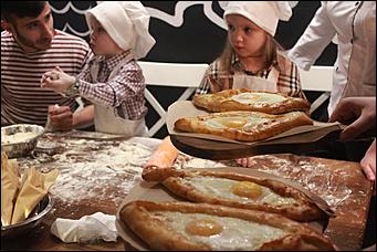 17 февраля 2016г., Барнаул   Ресторанчик кавказской кухни и кафе городского типа "Цицаки" предлагают спецпрограмму для гостей