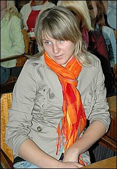 23 мая 2006 г, Барнаул   <P>Вручение золотых медалей спортсменкам барнаульского "Коммунальщика"</P>