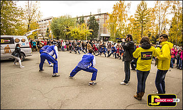6-9 октября 2014 г., Барнаул   ЗаряDка с DFM (фотограф: Сергей Колупаев)