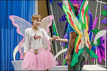 22 август 2017 г., Барнаул Эльфы, феи и цветы: показываем, каким будет премьерный спектакль театра музкомедии "Дюймовочка"