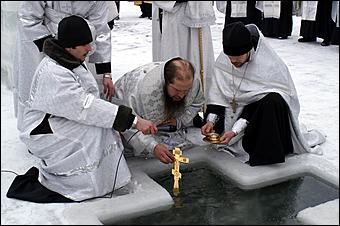 19 января 2006 г., Барнаул   Крещение на р.Обь 