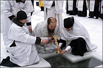 19 января 2006 г., Барнаул   Крещение на р.Обь 