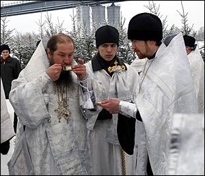 19 января 2006 г., Барнаул   Крещение на р.Обь 