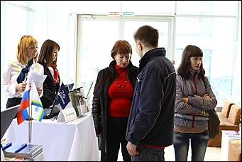 24 марта 2012    Автоцентр АНТ – официальный дилер HYUNDAI провел ПЕРВУЮ в Алтайском крае ярмарку автокредитов
  