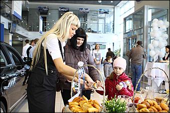 24 марта 2012    Автоцентр АНТ – официальный дилер HYUNDAI провел ПЕРВУЮ в Алтайском крае ярмарку автокредитов
  