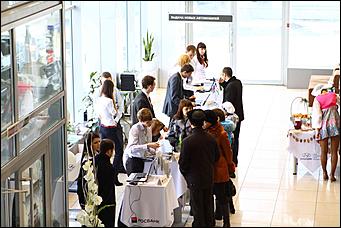 24 марта 2012    Автоцентр АНТ – официальный дилер HYUNDAI провел ПЕРВУЮ в Алтайском крае ярмарку автокредитов
  