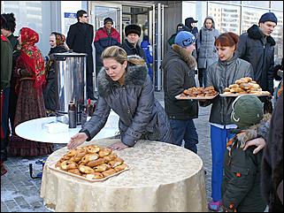 1 марта 2009 г, Барнаул, Автоцентр АНТ   Презентация двух новых марок Hyundai i30 и ix55