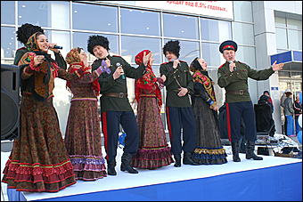 1 марта 2009 г, Барнаул, Автоцентр АНТ   Презентация двух новых марок Hyundai i30 и ix55