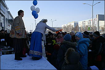 1 марта 2009 г, Барнаул, Автоцентр АНТ   Презентация двух новых марок Hyundai i30 и ix55