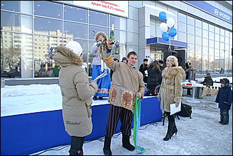 1 марта 2009 г, Барнаул, Автоцентр АНТ   Презентация двух новых марок Hyundai i30 и ix55