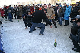 1 марта 2009 г, Барнаул, Автоцентр АНТ   Презентация двух новых марок Hyundai i30 и ix55