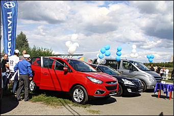 18 - 19 августа 2012 г., Барнаул   Автоцентр АНТ - официальный дилер Hyundai посетил конные бега на "Кубке губернатора 2012"
