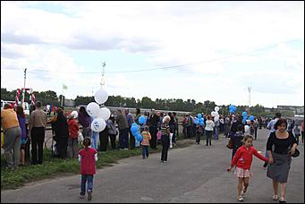 18 - 19 августа 2012 г., Барнаул   Автоцентр АНТ - официальный дилер Hyundai посетил конные бега на "Кубке губернатора 2012"
