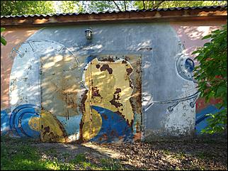 28.06.2017. Барнаул. Фото: Александра Черданцева   Было и прошло: как сегодня выглядит барнаульский парк "Изумрудный"