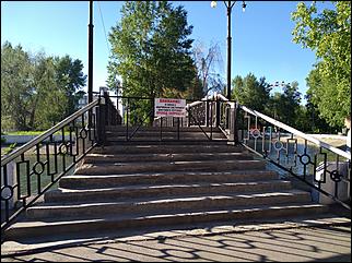 28.06.2017. Барнаул. Фото: Александра Черданцева   Было и прошло: как сегодня выглядит барнаульский парк "Изумрудный"