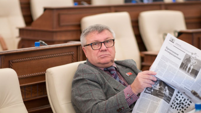 46 сессия Алтайского Законодательного Собрания, 25 ноября 2015.    &copy; Амител. Вячеслав Мельников