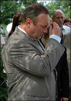 5 июля 2006 г., Барнаул   Освящение камня в фундамент Иоанно-Предтеченского храма 