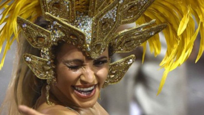 8 февраль 2016 г., Барнаул    Рио-де-Жанейро окрасился яркими красками карнавала &ndash; 2016
