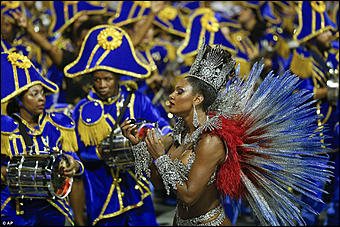 8 февраль 2016 г., Барнаул    Рио-де-Жанейро окрасился яркими красками карнавала – 2016