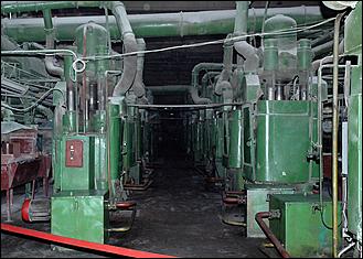 9 ноября 2006 г., Барнаул   Поездка главы Барнаула на барнаульский завод АТИ