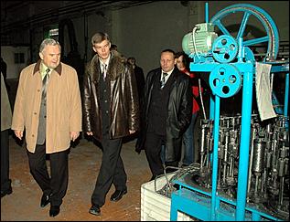 9 ноября 2006 г., Барнаул   Поездка главы Барнаула на барнаульский завод АТИ