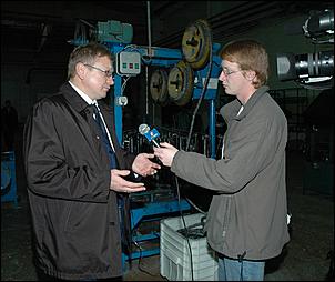 9 ноября 2006 г., Барнаул   Поездка главы Барнаула на барнаульский завод АТИ