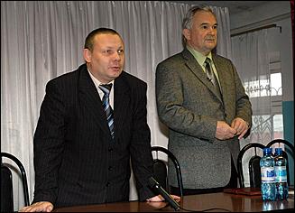 9 ноября 2006 г., Барнаул   Поездка главы Барнаула на барнаульский завод АТИ