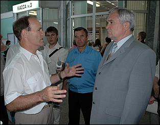 20 июня 2006 г. Барнаул   Посещение мэром барнаульских вокзалов