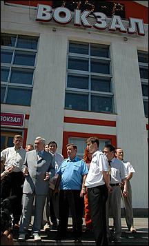20 июня 2006 г. Барнаул   Посещение мэром барнаульских вокзалов