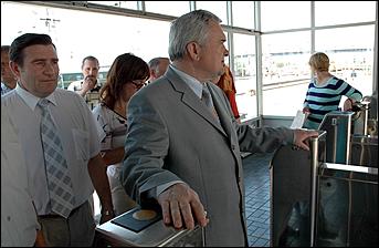 20 июня 2006 г. Барнаул   Посещение мэром барнаульских вокзалов