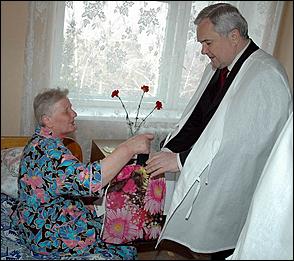 6 мая 2006 г., Барнаул   Барнаульские ветераны&nbsp;Великой отечественной&nbsp;накануне Дня Победы&nbsp; 