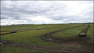 16 августа 2006 г., Алейск   Плановые занятия воинов-контрактников 122-ой алейской мотострелковой дивизии.